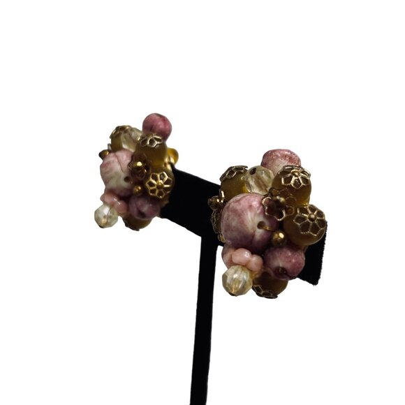 Hobe Lavender, Green And Filigree Bead Cluster Clip On Earrings Signed (5226) - Picture 2 of 5